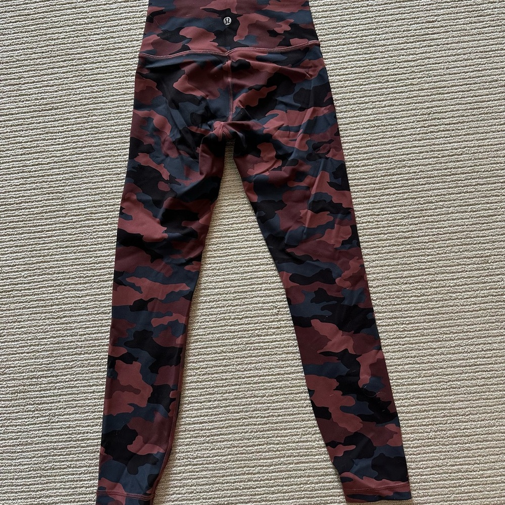 Lululemon Wunder Under high rise leggings